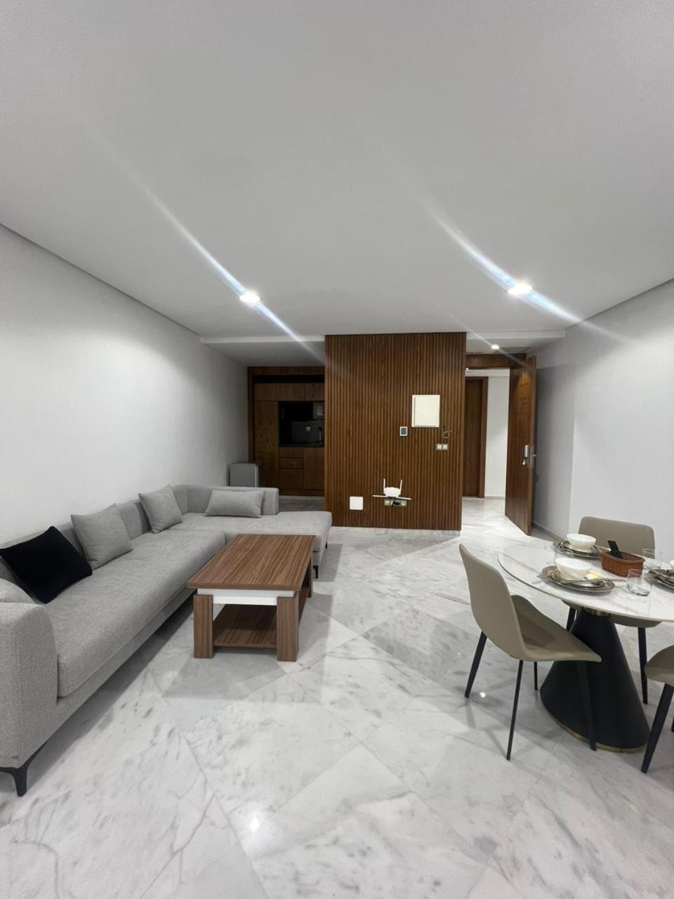Apartamento Royal Center Tánger Exterior foto